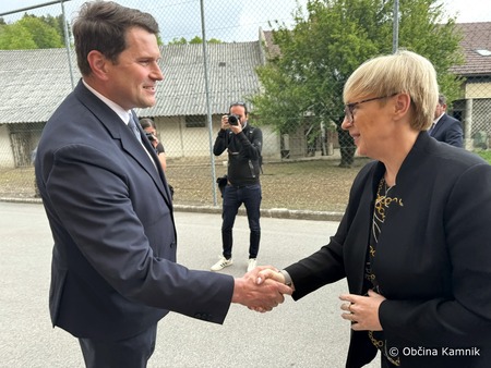 01-140 let OS Stranje (1)